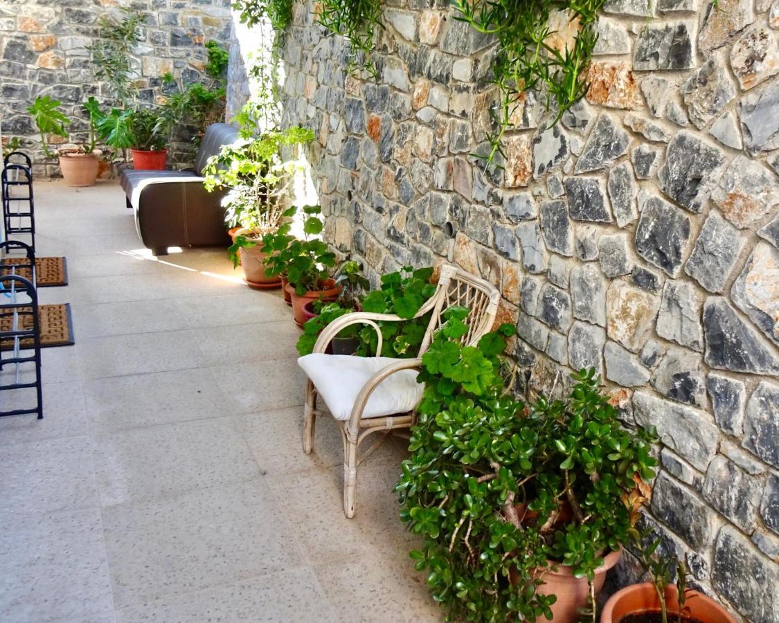 Faros Apartment Σφακιά Εξωτερικό φωτογραφία